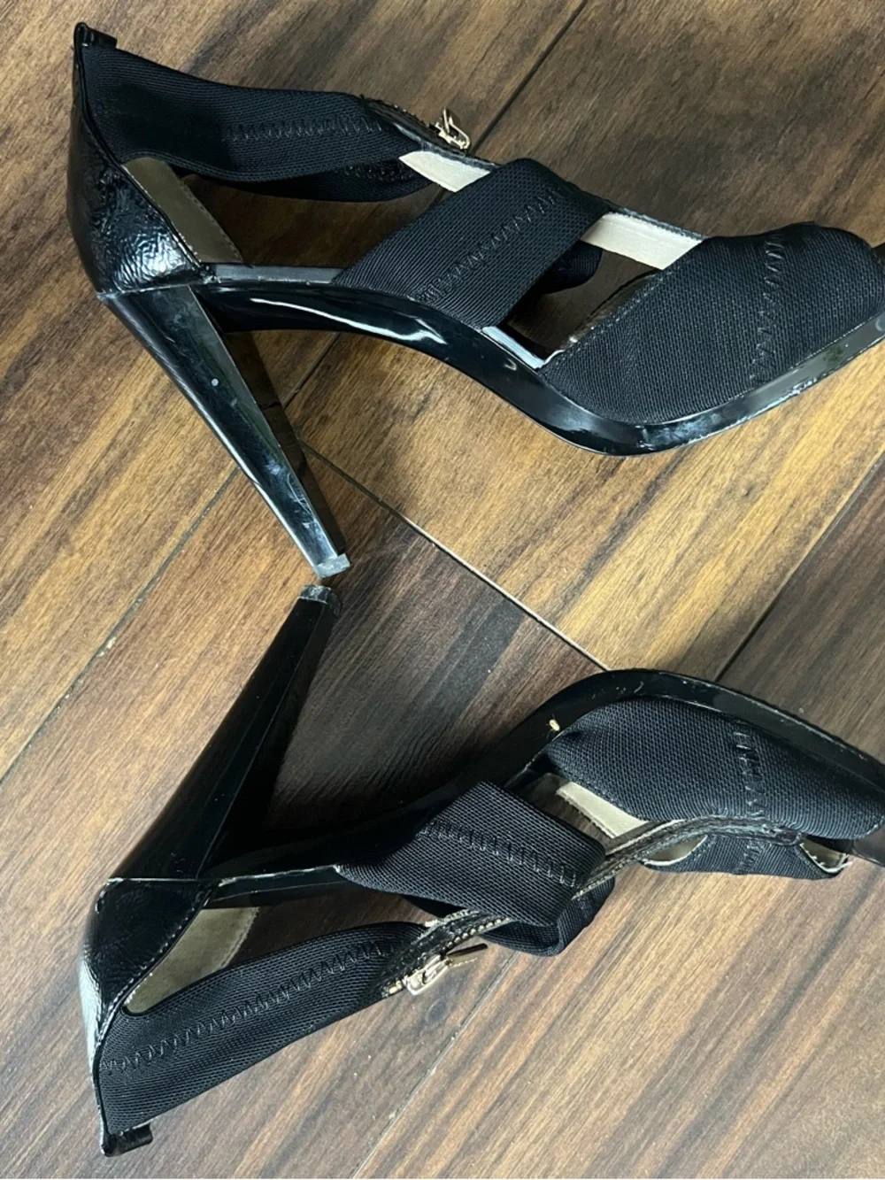 Michael Kors Black and Gold Front-Zip High Heel Sandals Sz 9 M - Picture 5 of 8